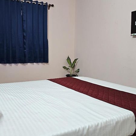 Pondy Pleasant Stay Пондичерри Экстерьер фото